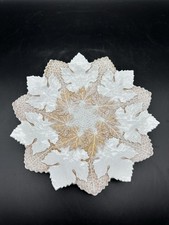 Piatto in rilievo porcellana