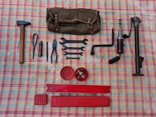 Attrezzi fiat 1100 - attrezzi,