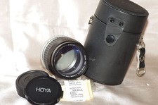 Objectif Pentax K 135mm f2,8 HOYA, avec bouchons, pare-soleil et étui cuir, TBE