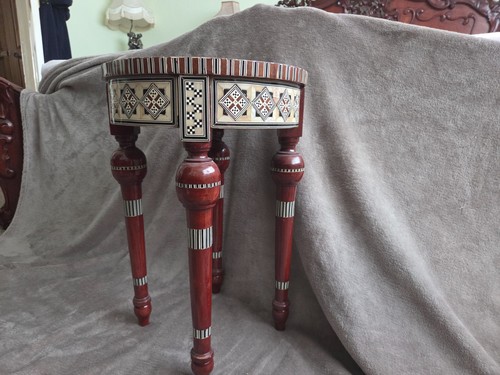 Tavolo fine legno - a, mano