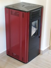 STUFA A PELLET nuova (mai usata) completa di tubi e raccordi nuovi (mai usati)