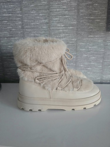 Stivali neve zara beige - zara,