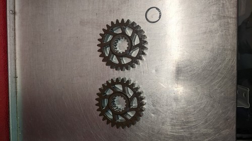 Coppia ingranaggi contralbero