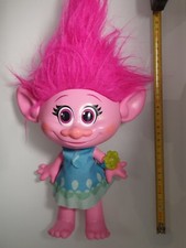 BAMBOLA DOLL TROLLS POPPY CON