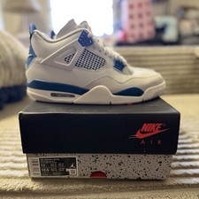 Air Jordan 4 blu militare 2024