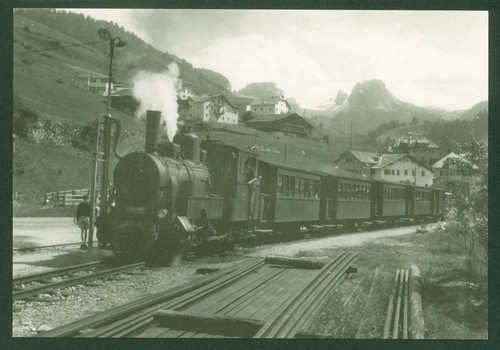 Val gardena trenino a - trenino,