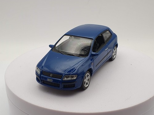 Fiat stilo porte - porte, 1/43