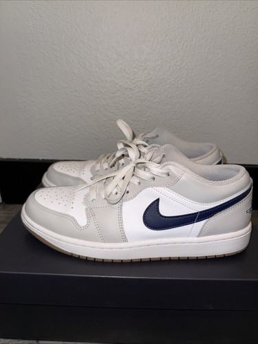 Taglia jordan 1 - 9,5,