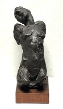 JOHN HALE  scultura in bronzo