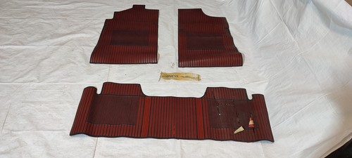 Set kit tappeto tappetino auto
