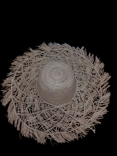 Cappello tesa larga - a,