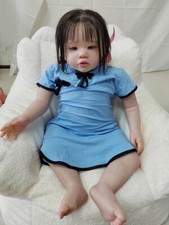 Bambola neonato bambina pesata