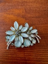 Spilla floreale vintage firmata Sarah Coventry – Anni ‘60