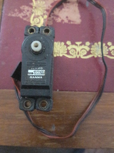 Solo ingranaggio servo radio