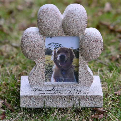 Pietra commemorativa per - , cani