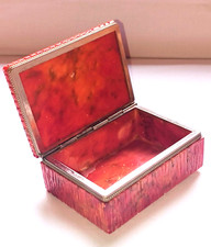 Scatola del tesoro in alabastro italiano, vintage, intagliata a mano in Italia, portagioie