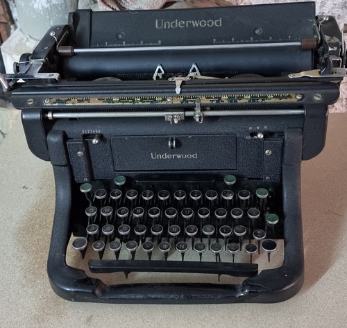 Macchina per scrivere - , da