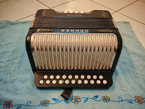 Fisarmonica hohner erica - hohner,