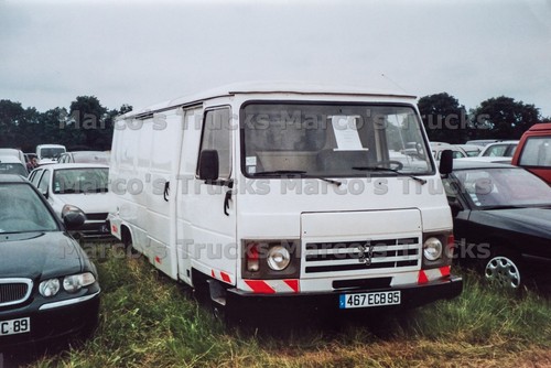 Foto camion peugeot valigia - camion,