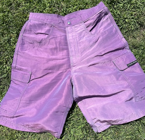 Pantaloncini corti uomo rosa