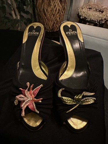 Fendi colibri tacchi slingback - fendi,