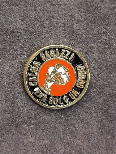Old pins pin - badge, spilla