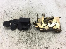 PAIR OF HOOKS OPENING SADDLE