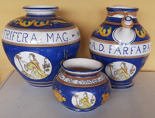 Tre albarelli da - tre, (
