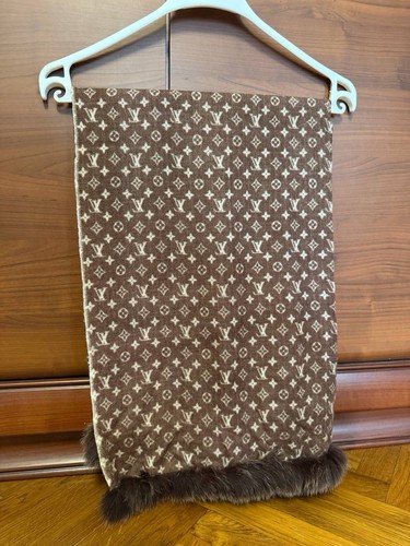Louis vuitton sciarpa scialle - vuitton,