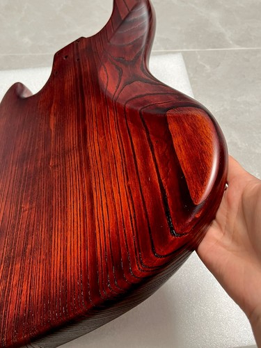 Corpo chitarra basso legno - corpo, j