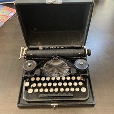 Underwood Standard Portatile 3