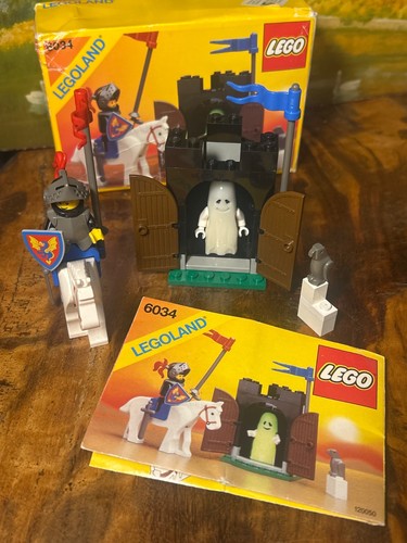Castello lego 6034 black - castello,