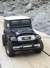 TAMIYA 1/10 RC Land Cruiser 40 CC-01