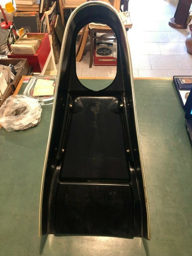 Tunnel centrale mobiletto