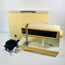 Singer Futura  2010 Sewing