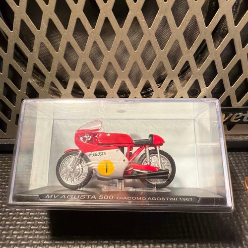 Agusta 500 giacomo agostini - agusta,