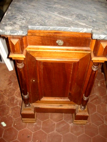 Coppia comodini in - in, noce