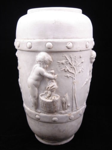 -Bellissimo vaso con putti