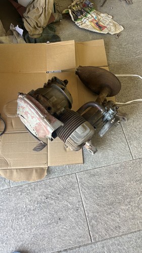 Motore vespa faro - vespa,