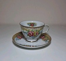 Set Tazza E Piattino