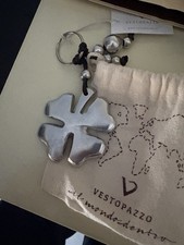 Vestopazzo Portachiavi