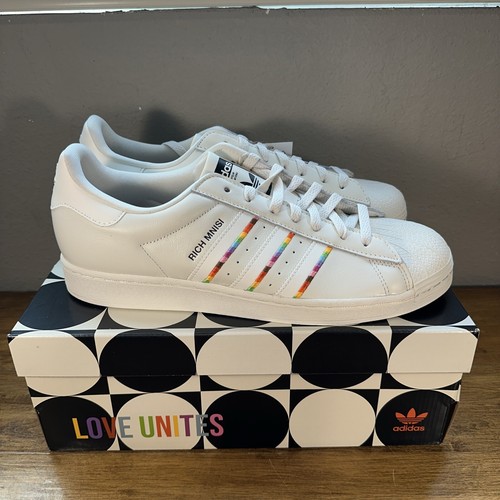 Taglia adidas superstar - 11,