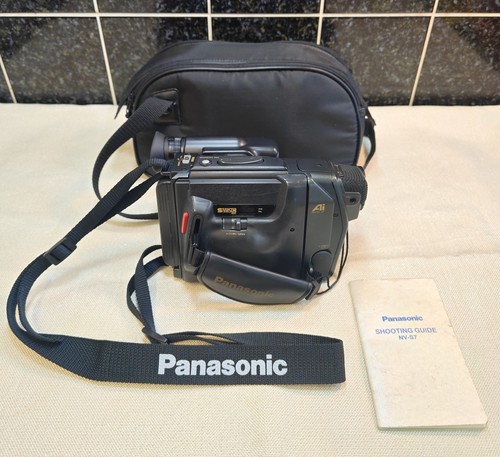 Videocamera vhs panasonic - videocamera, vhs‐c