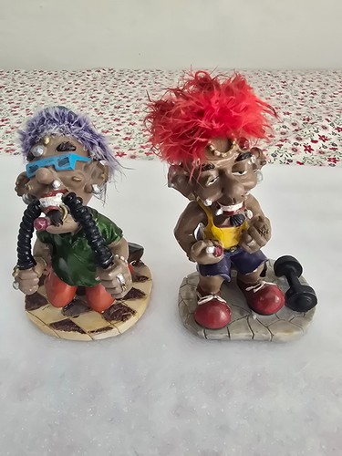 Statuette punk troll uomo