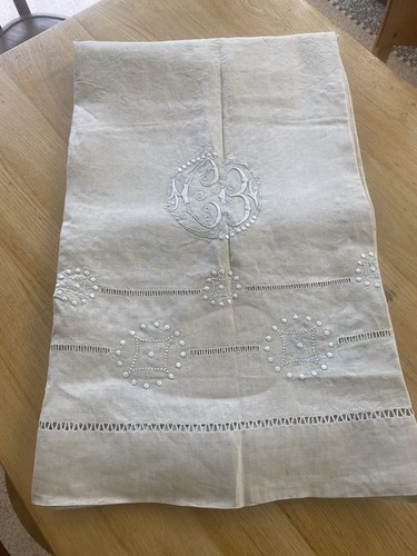 Grand drap brodé personnes - drap, 2