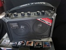 Roland Mobile Cube Amplificatore stereo di potenza portatile multiuso a batterie