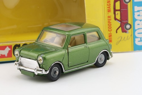 Corgi toys 334 - corgi, mini-cooper