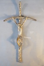LARGE SILVER METAL CRUCIFIX