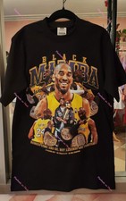 T-shirt Kobe nera Mamba