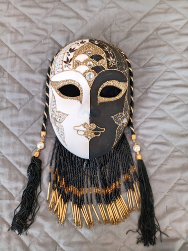 Squisita maschera italiana